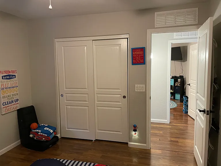 12376 W Sells Dr — Photo 22