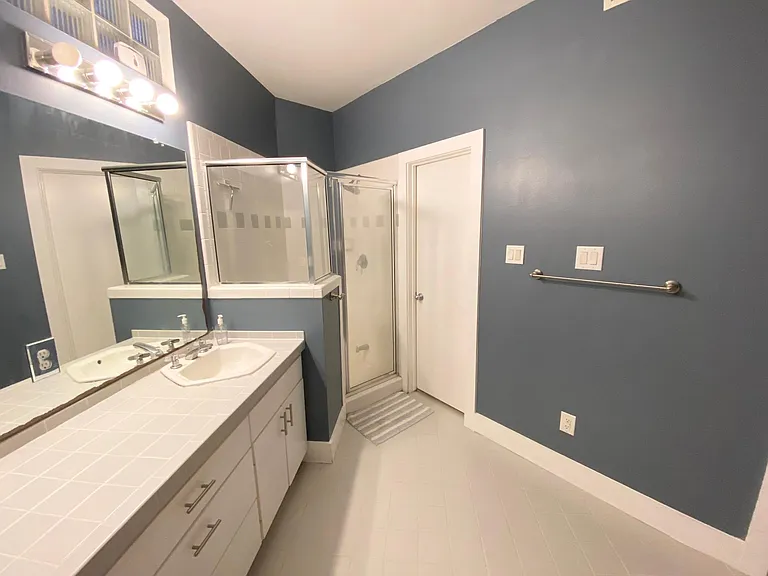 9818 Meredith Elise Ct — Photo 11