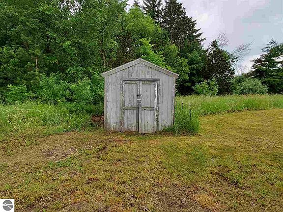 4th image of 4884 Cedar Knoll Dr