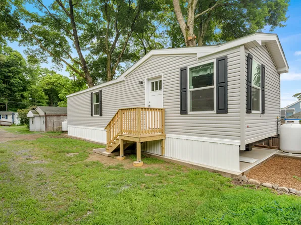 139 Lewis Street #TRLR 36, Naugatuck, CT 06770