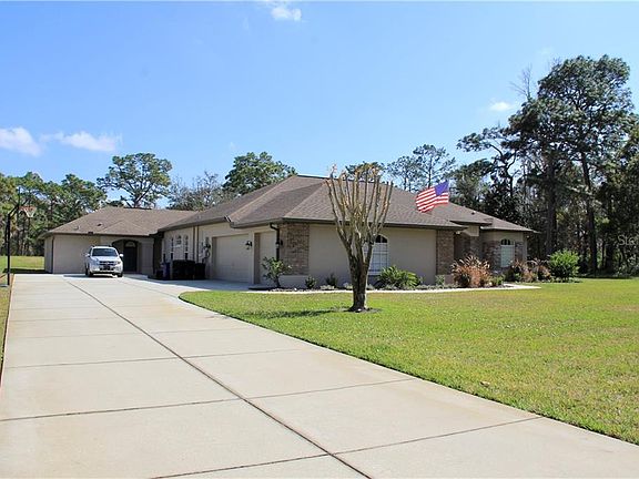 4th image of 1128 Lake Como Dr