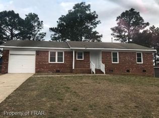 1512 Topaz Ct, Fayetteville, NC 28311