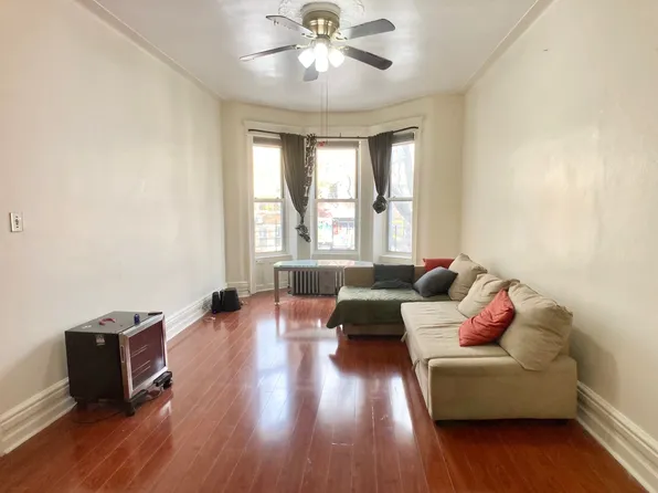 752 54th Street image 1 of 11