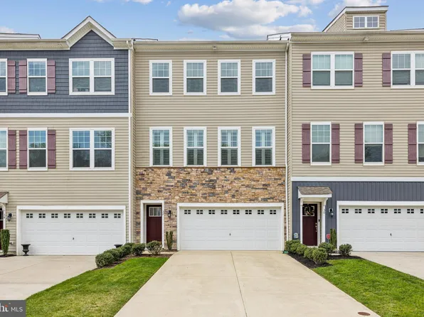 32 Sullivan Way, Marlton, NJ 08053