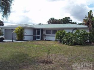 100 Maple Ave S, Lehigh Acres, FL 33936
