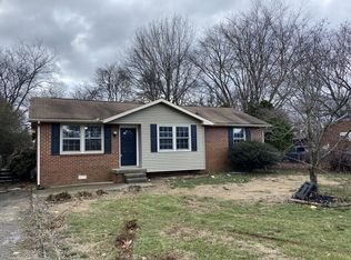 7007 Forrest Ln, Murfreesboro, TN 37129
