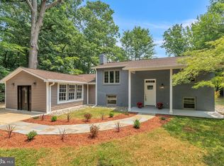 104 Maple Ave, Washington Grove, MD 20880