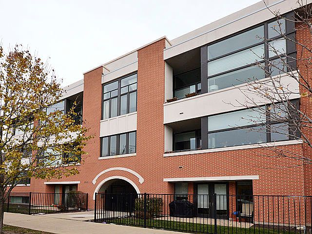 1st image of 2065 N Kedzie Ave APT 109