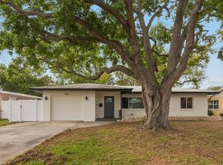 920 43rd Ave NE, Saint Petersburg, FL 33703
