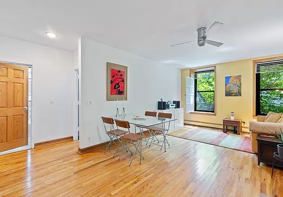 3rd image of 352 W 117th St APT 2C