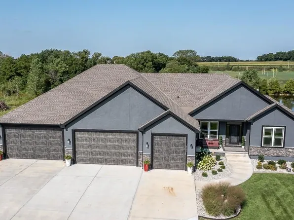 6300 N 142nd St, Basehor, KS 66007