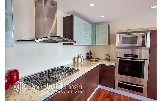 Sold by Douglas Elliman | media 23