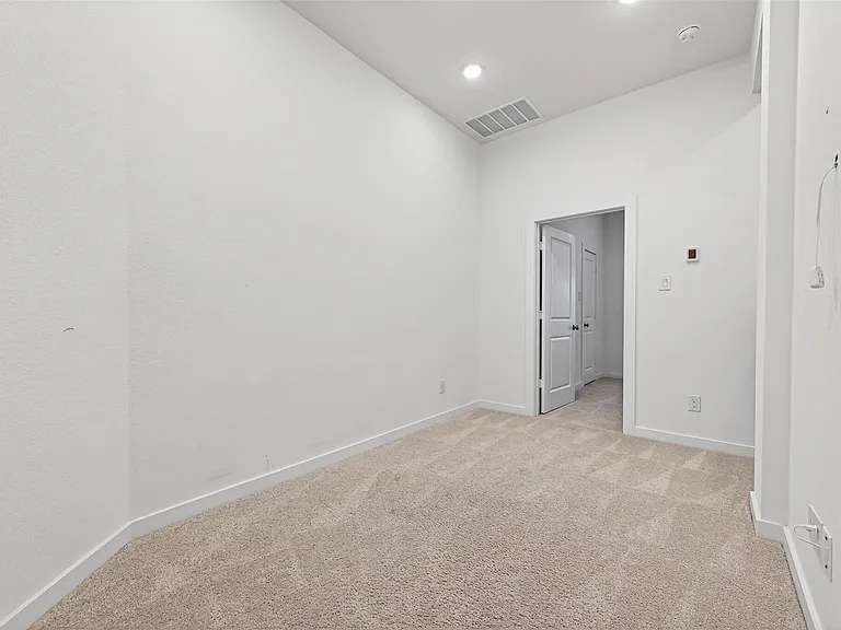 16518 Texas Hill Country Rd — Photo 32