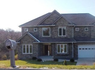 34542 Maffitt Lake Rd, Cumming, IA 50061