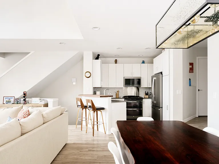 213 Fawn Ct — Photo 8