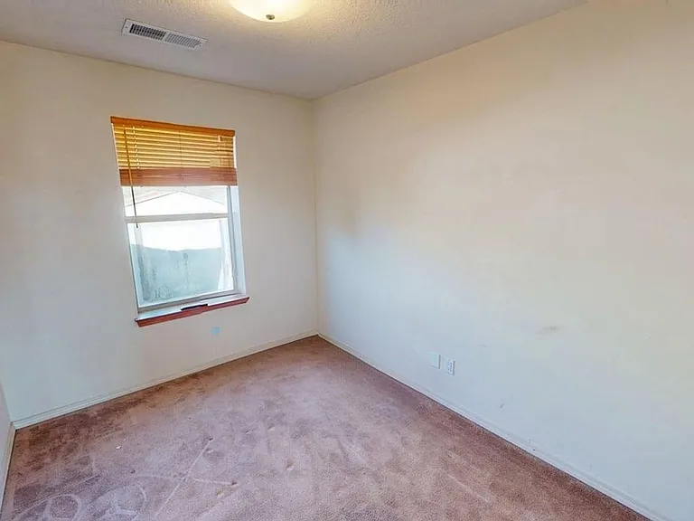 500 Rafael St — Photo 12