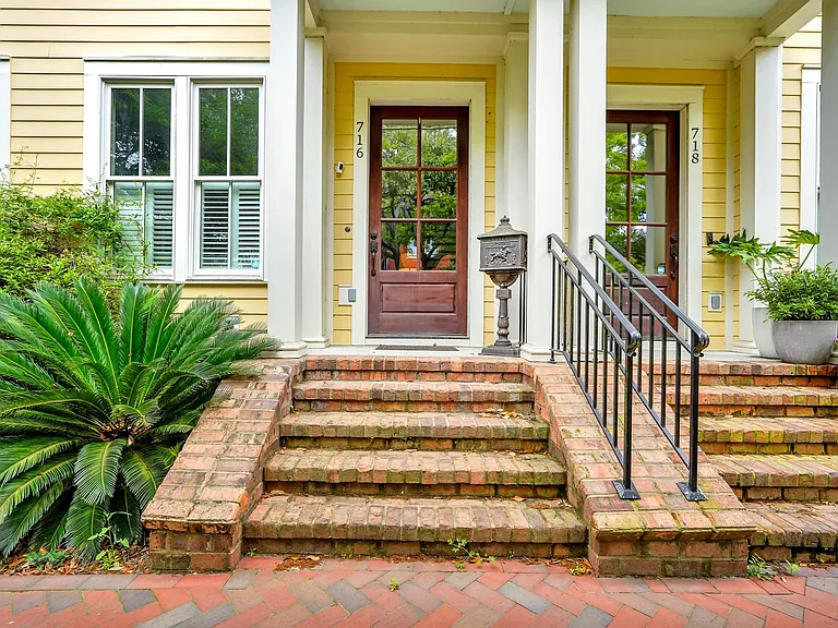 716 Tattnall St — Photo 32