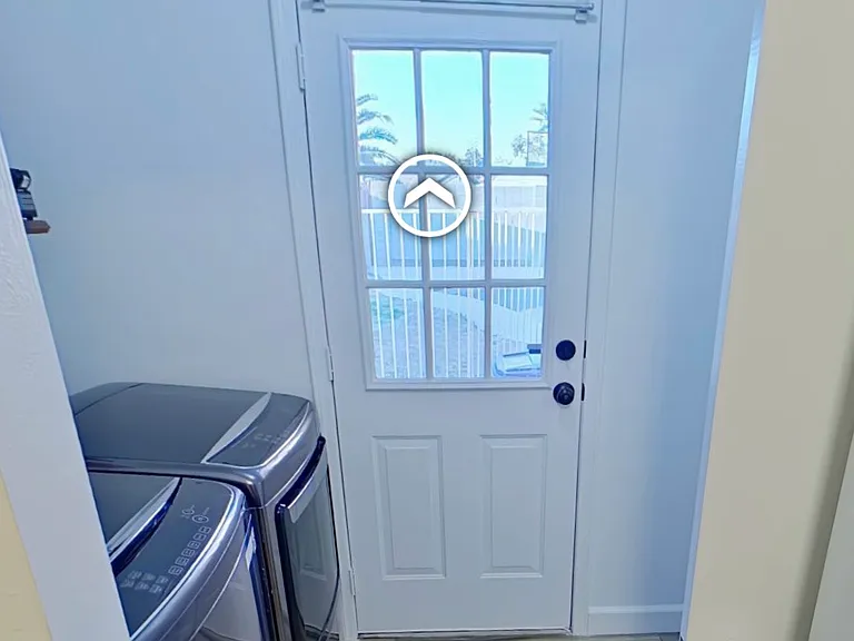 3444 E Paradise Dr — Photo 25