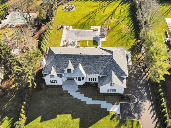 128 Kent Rd, Tenafly, NJ 07670