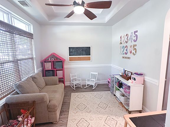 Dining Room / Flex Space