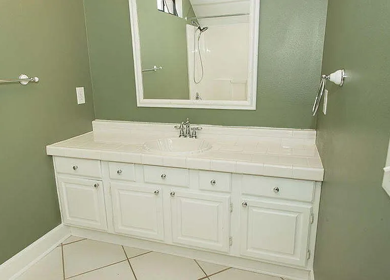 1066 Windmill Dr — Photo 22