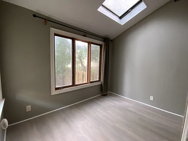 1626 Riverside Dr — Photo 7