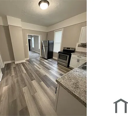 3 bed, $1,300 — Photo 4