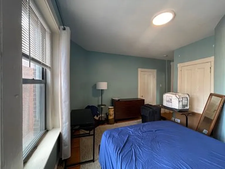 28 Quint Ave #21 — Photo 11