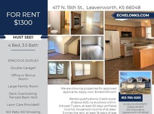 417 N 15th St, Leavenworth, KS 66048