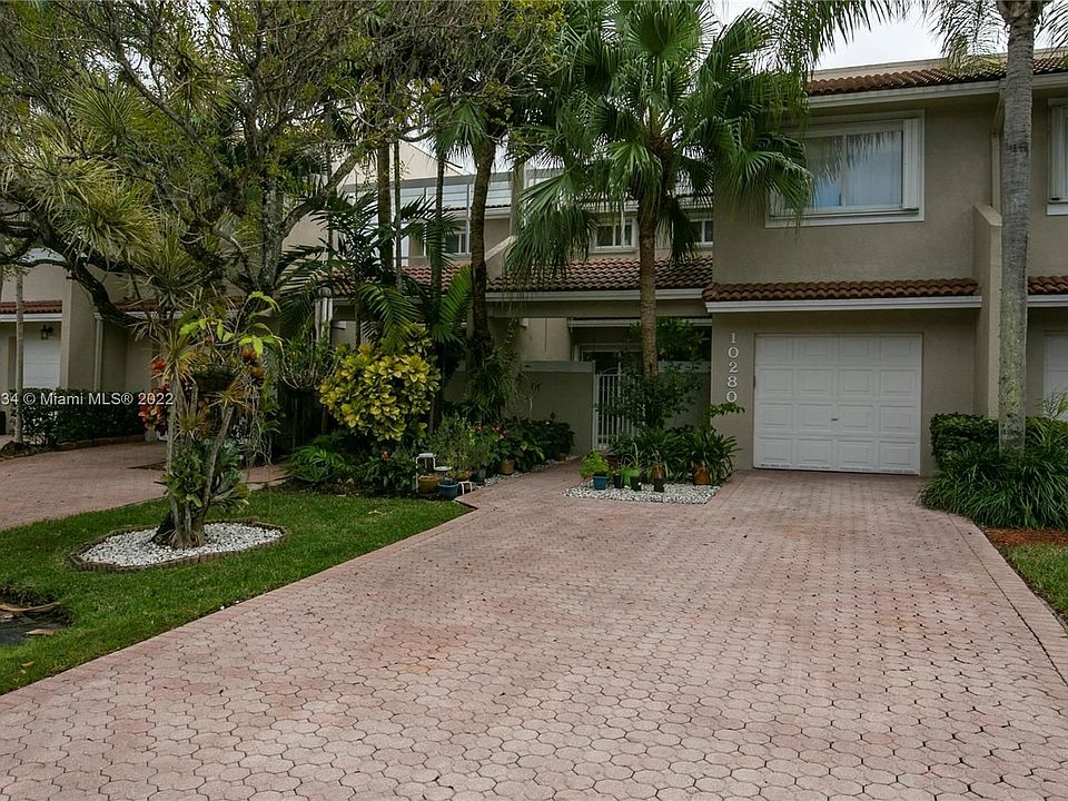 1st image of 10280 NW 52nd Ter