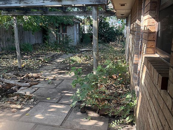 4th image of 3021 SW 63rd St