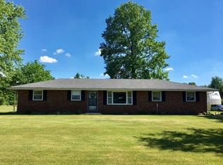 21720 State Line Rd, Bristol, IN 46507