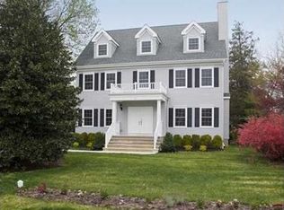 115 Conover Ln, Red Bank, NJ 07701