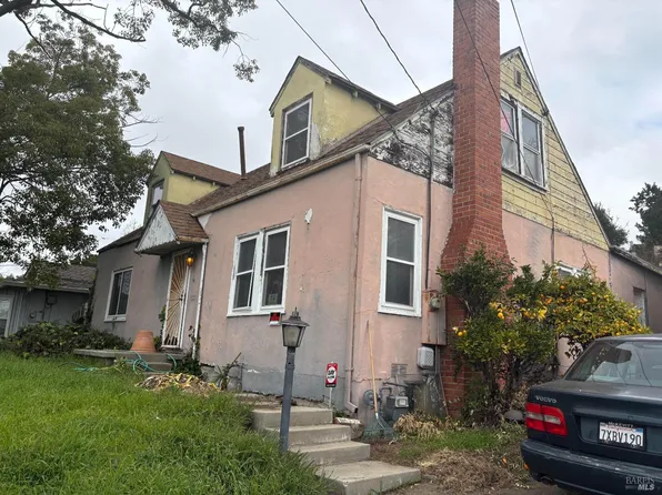 560 Admiral Callaghan Ln, Vallejo, CA 94591