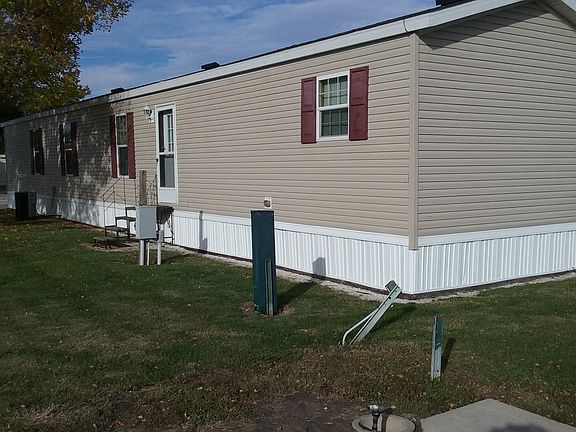 3rd image of 1601 E Jackson St Trlr 116