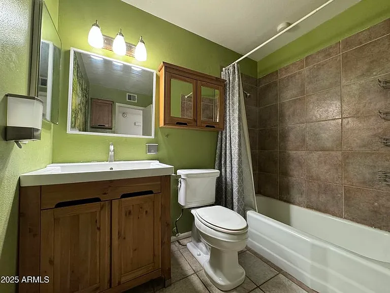 2520 S Terrace Rd — Photo 29