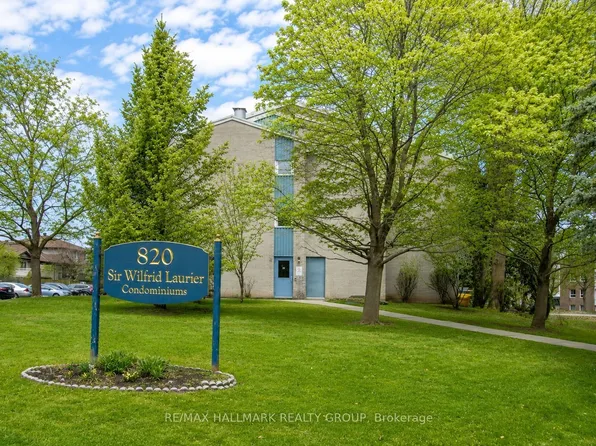 820 Laurier Blvd #106, Brockville, ON K6V 6Z2