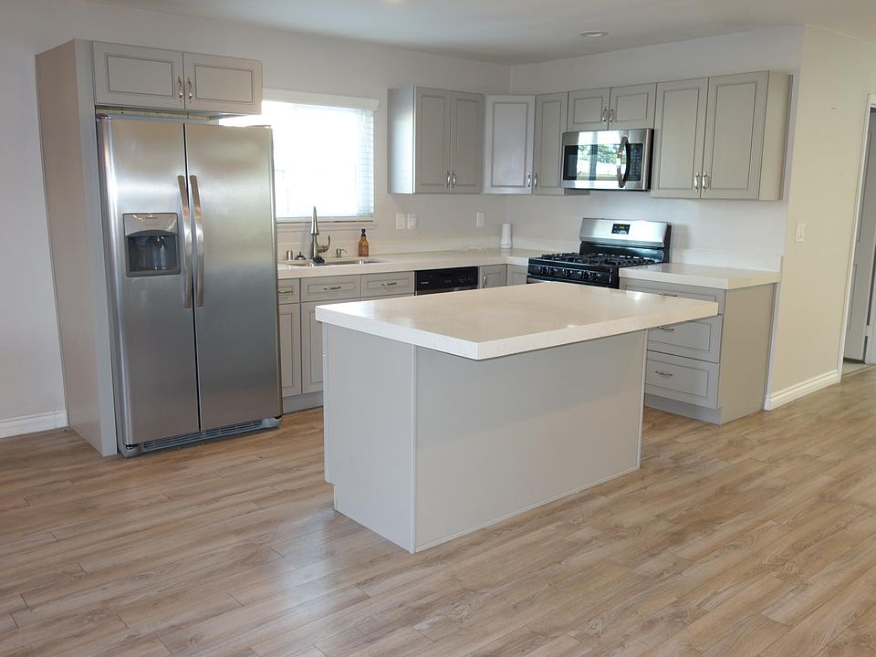 1st image of 2200 Glen Heather Way