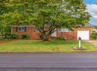 805 Woodstock Rd, Virginia Beach, VA 23464