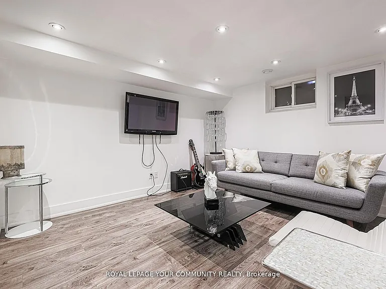 52 Princeway Dr #LOWER — Photo 6