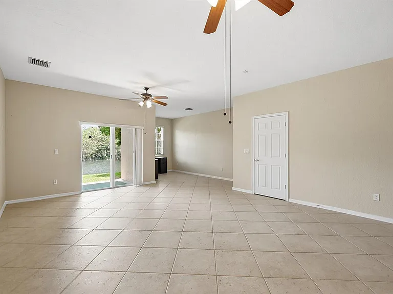 9056 Plymouth Pl — Photo 5