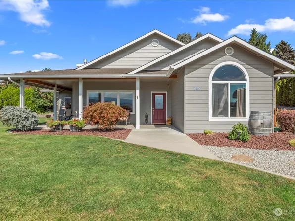102 View Ridge Circle, Wenatchee, WA 98801