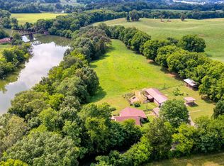 4492 Wheeler Rd, Rockford, TN 37777