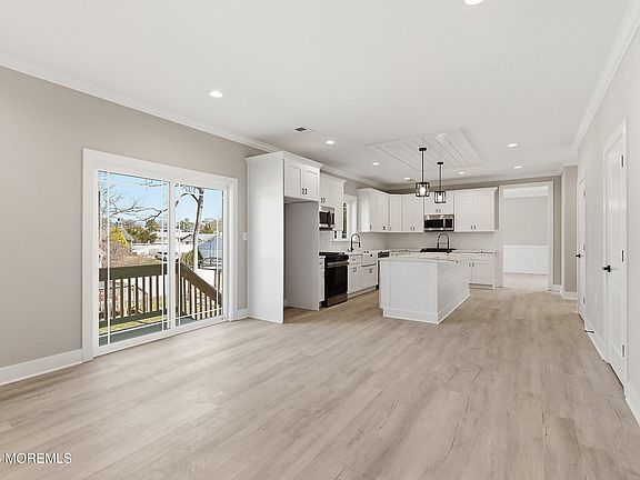 5th image of 1640 Birmingham Avenue
