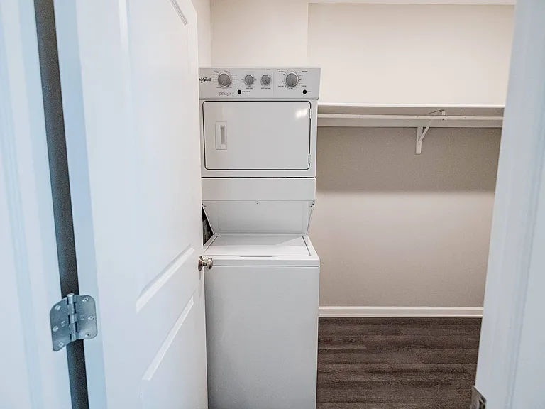 Trailview Apartments at Pioneers Park — Photo 41