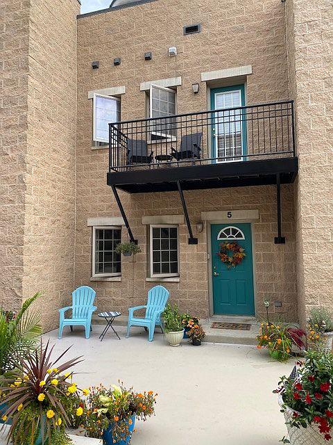 1st image of 210 N Cass Ave APT 5