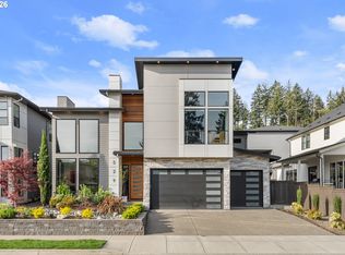 529 NE Province Dr, Camas, WA 98607