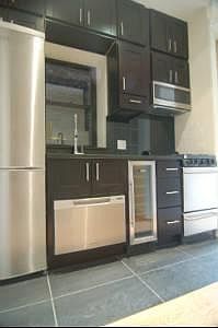 2nd image of 325 E 5th St APT 2E