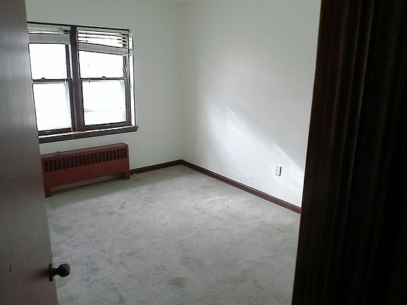 2nd image of 1135 W Atkinson Ave APT 9