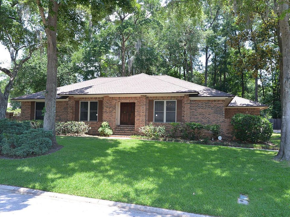 6327 Christopher Creek Road West